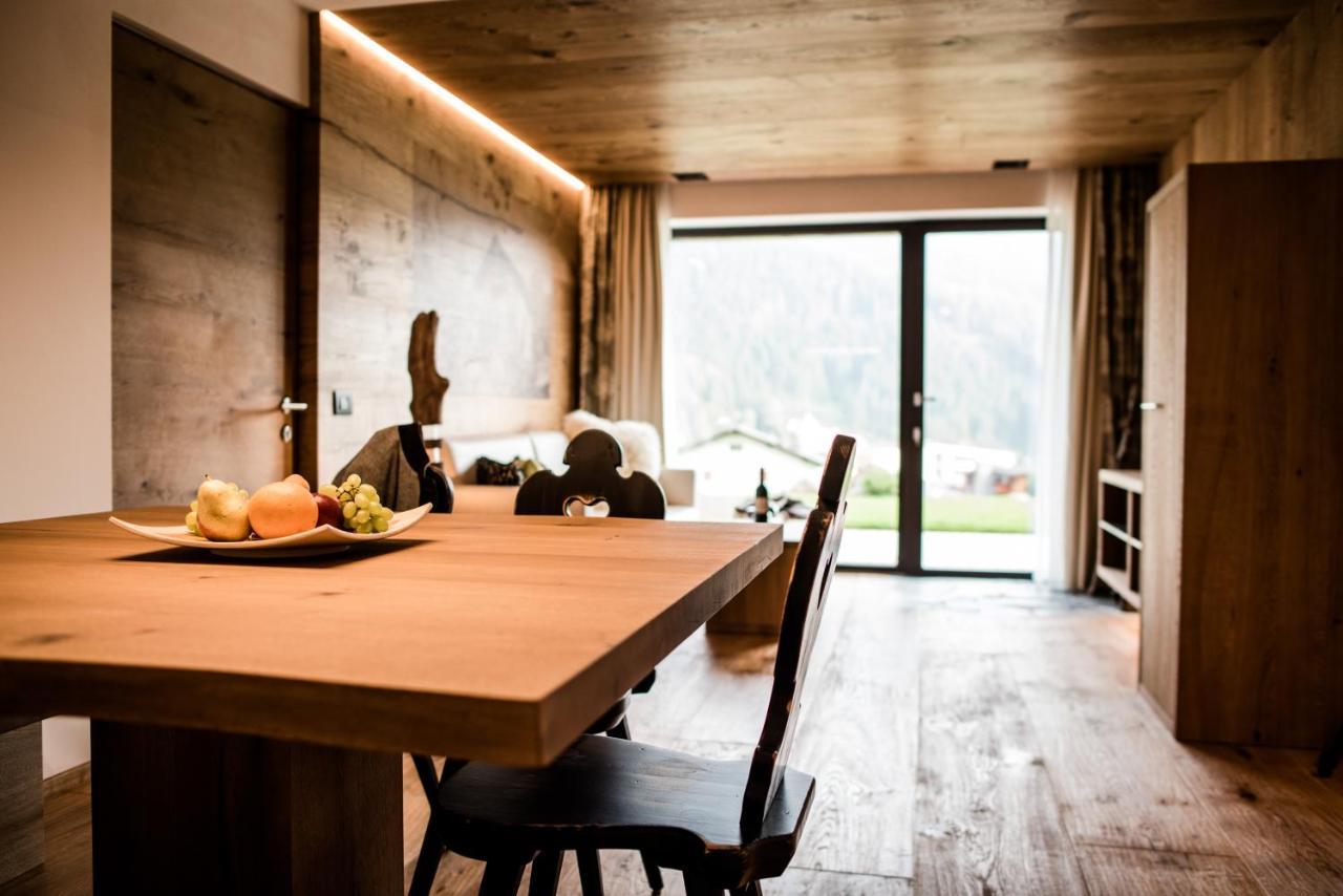Garni Residence Soraiser Сельва-ді-Валь-Гардена Екстер'єр фото