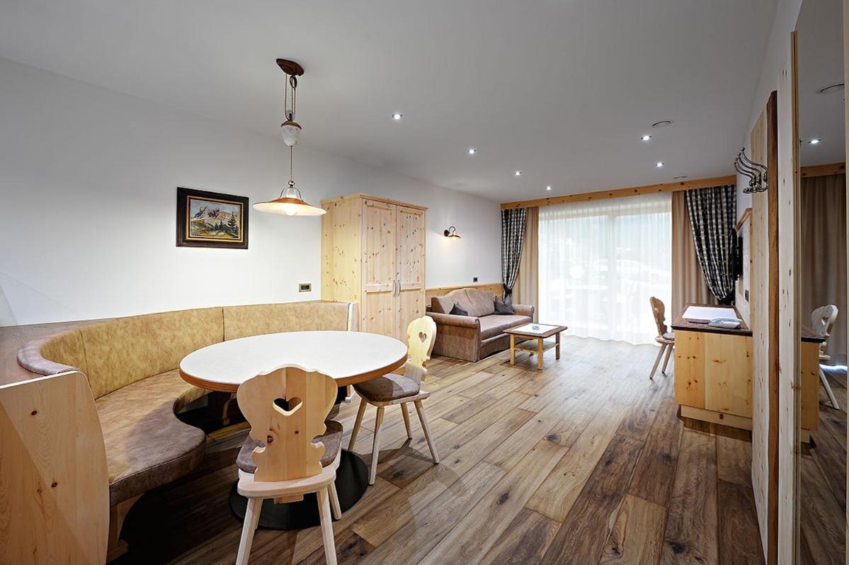 Garni Residence Soraiser Сельва-ді-Валь-Гардена Екстер'єр фото