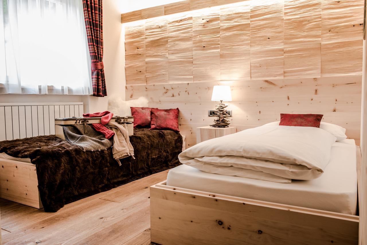Garni Residence Soraiser Сельва-ді-Валь-Гардена Екстер'єр фото